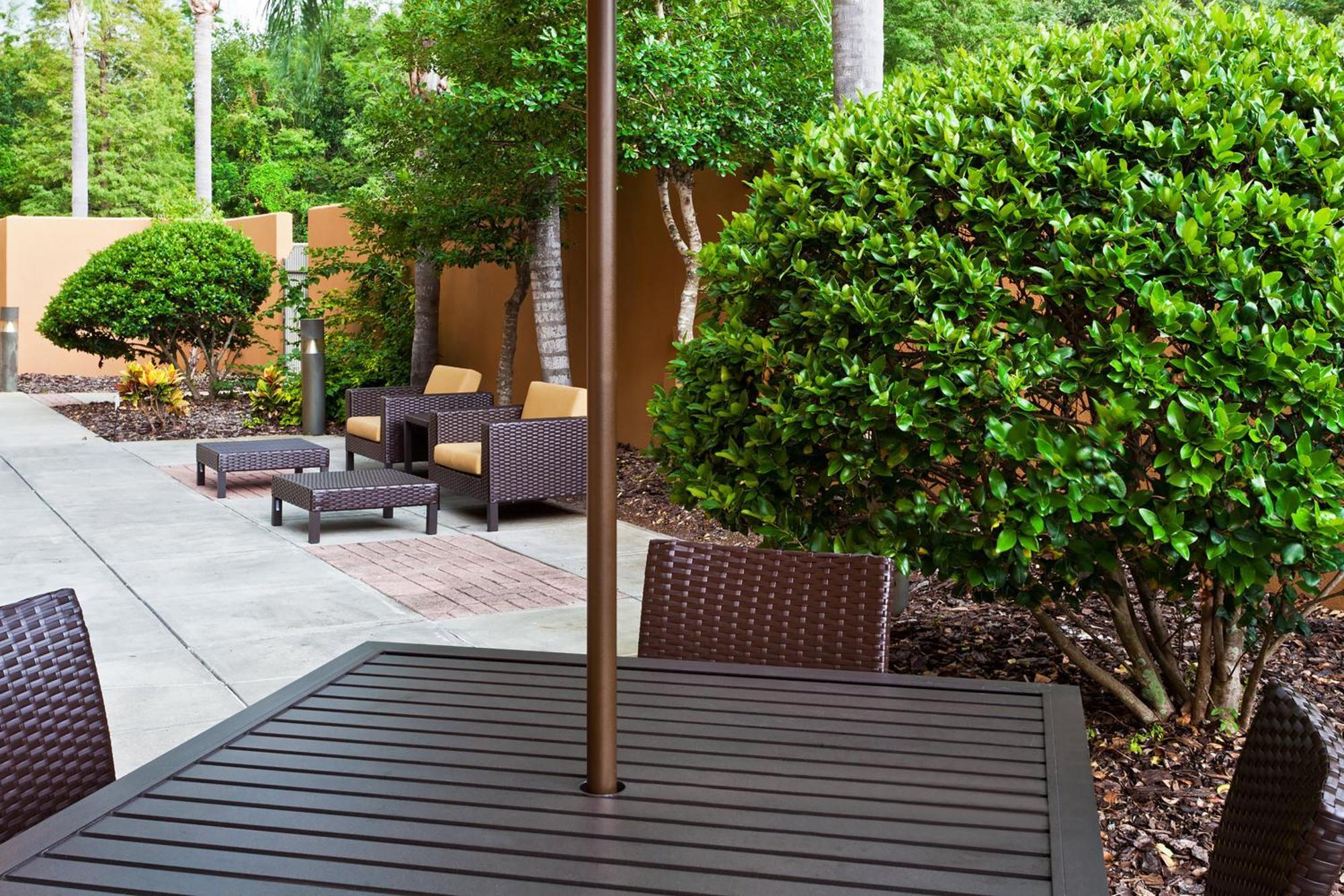 Courtyard Brandon 3* Heartland