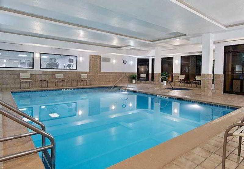 Courtyard Brandon 3* Heartland